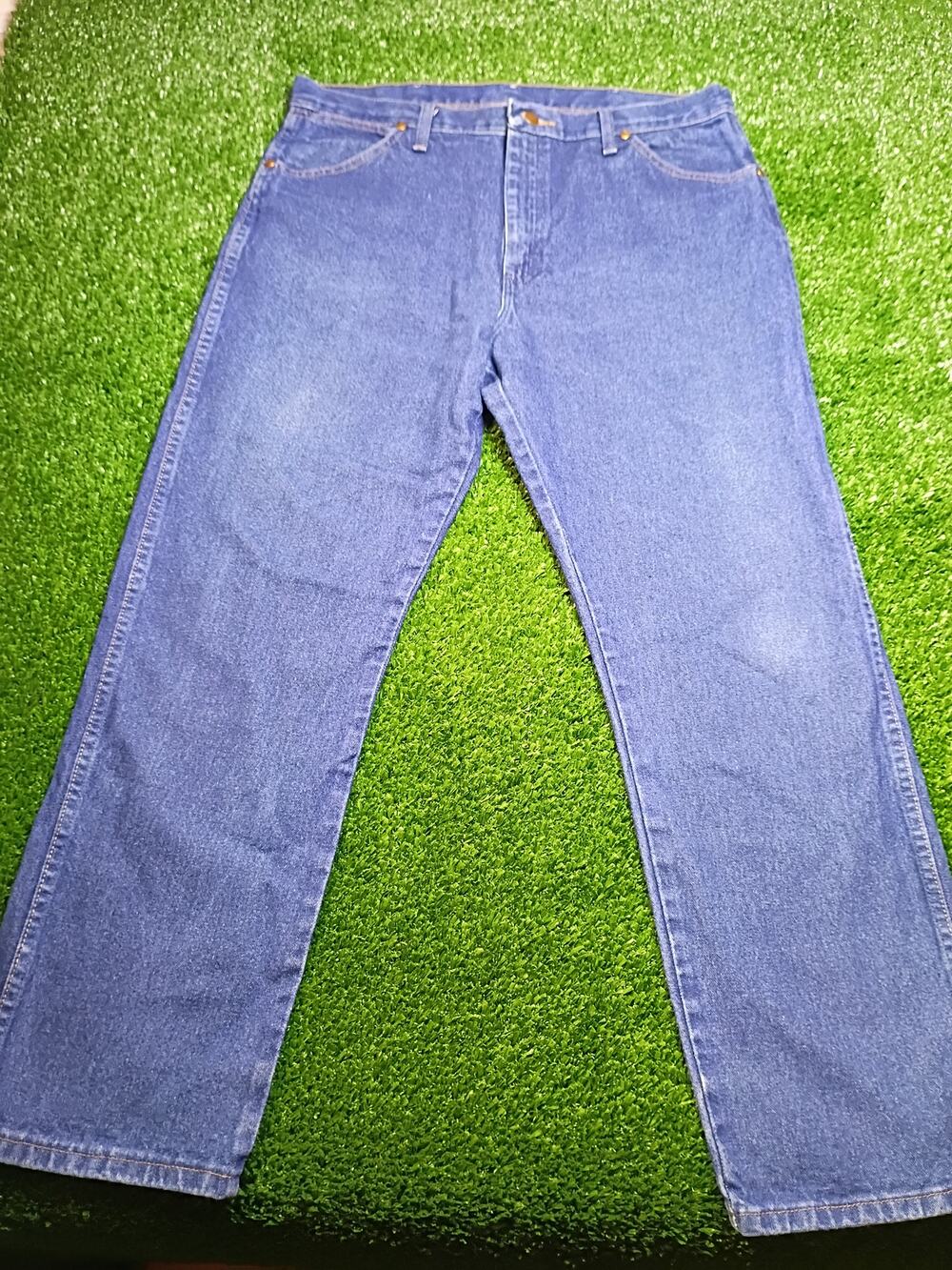 Wrangler 1013MWZPW Men's Jeans - Size 36x30, Excellent!